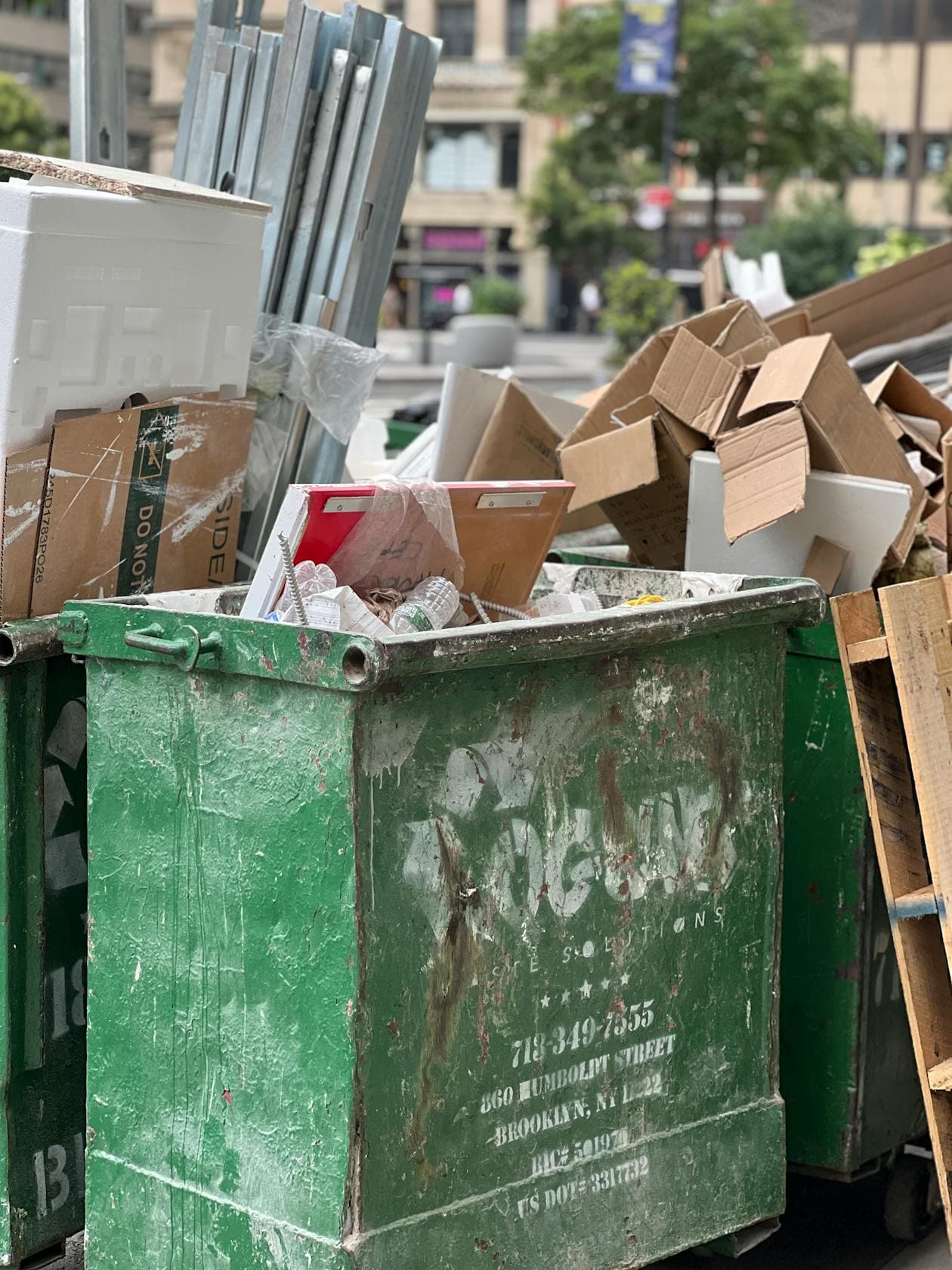 Abrollcontainer 40 m³ — Altholz